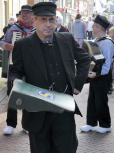 De Klepperman de dorpsomroeper